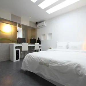 3* Hotel Travel